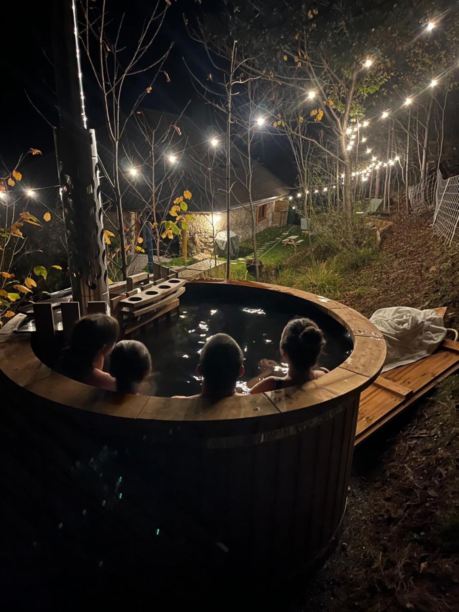 Bed and Breakfast Le Couleau Chateauroux-les-Alpes Exteriér fotografie